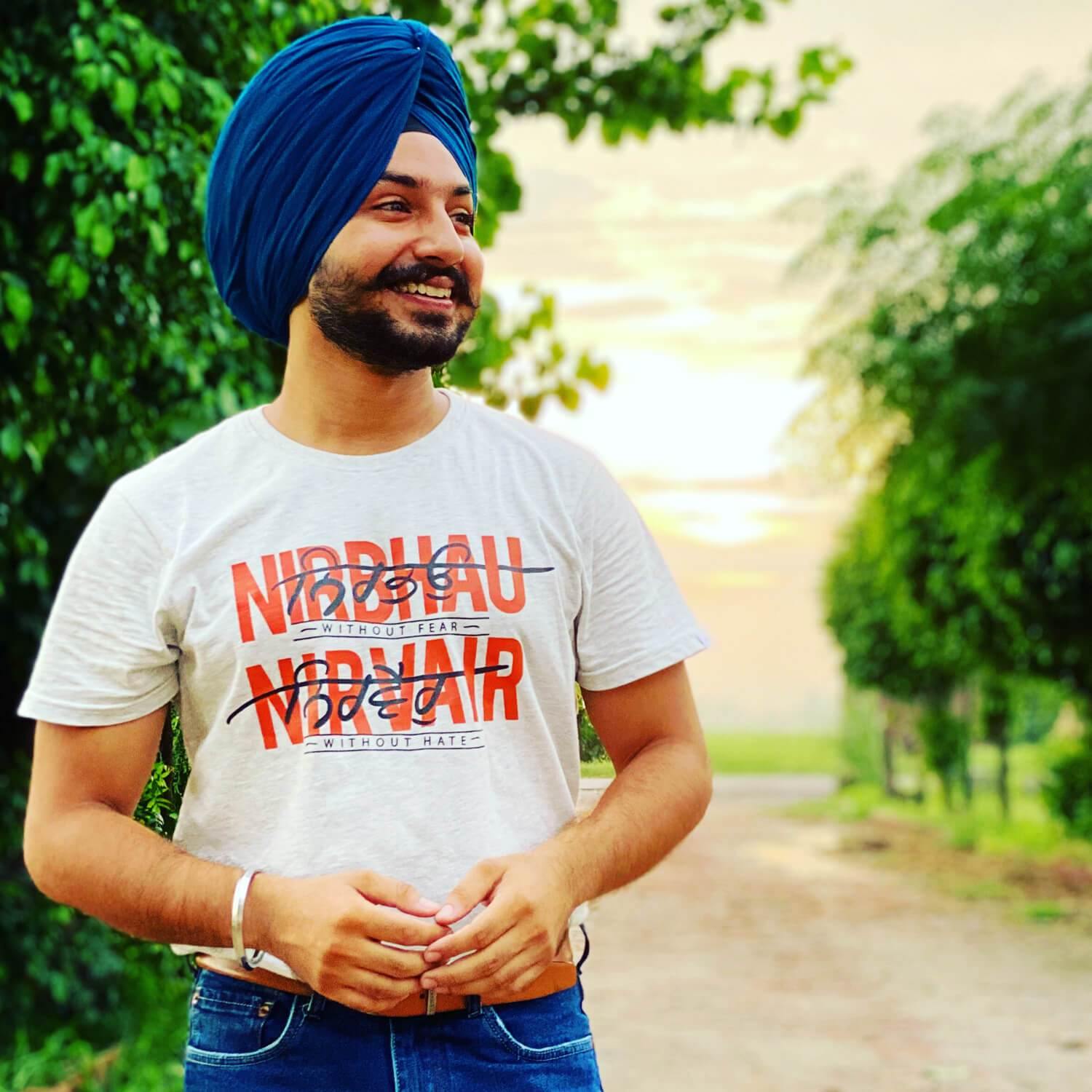 Nirbhau Nirvair - White Melange T-Shirt - Raahi